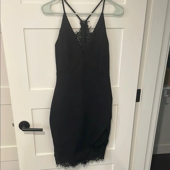 Astr Black Lace Midi Bodycon - Picture 3 of 8